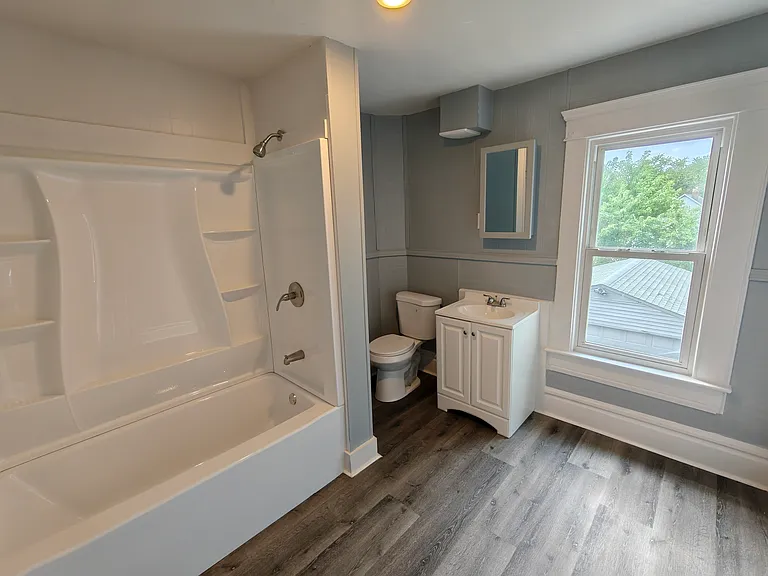 1290 Marcy St — Photo 17