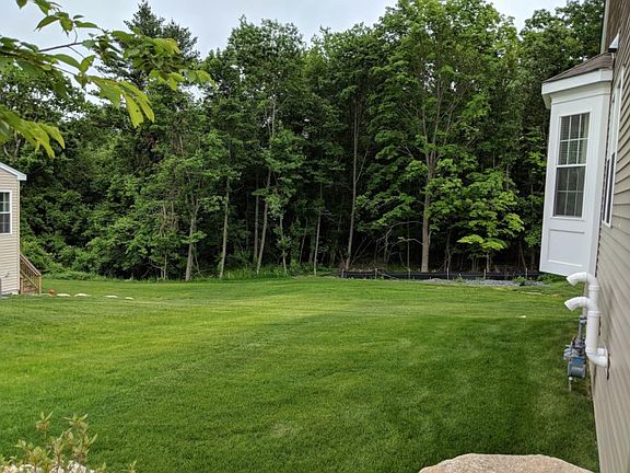 Beautiful yards with open play areas