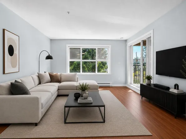 5889 Irmin St #312, Burnaby, BC V5J 0C1