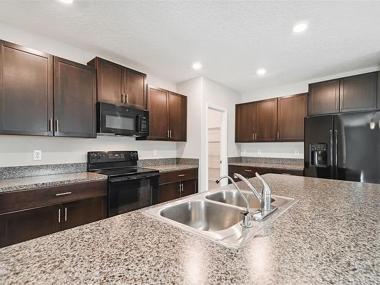 7512 Samuel Ivy Dr — Photo 7