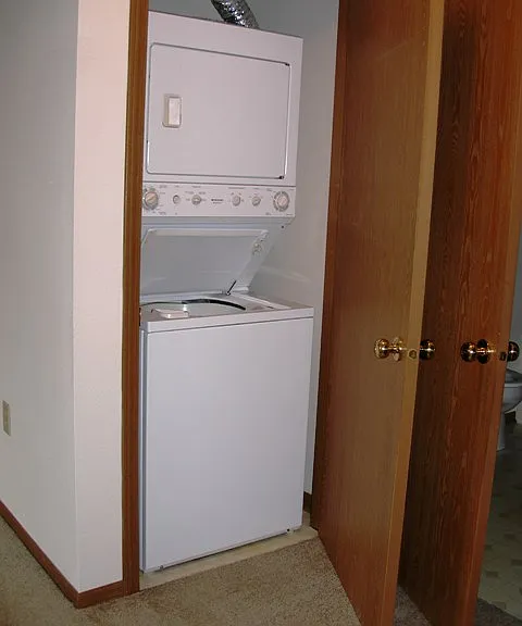 MC Lower unit washer dryer_09132013