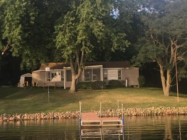 2084 Poplar Ln, Dresser, WI 54009