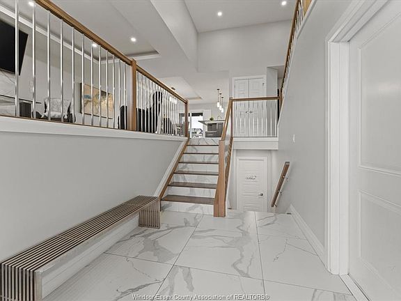 4th image of 111 Lambert St