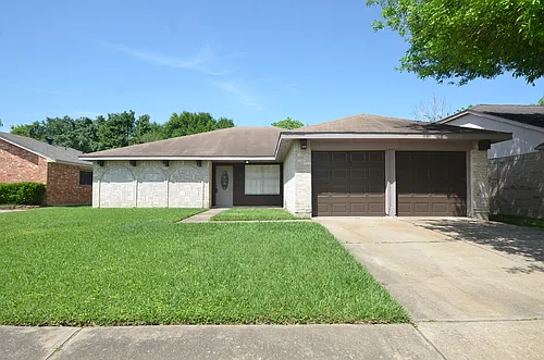 19510 Westhaven Dr Photo 1