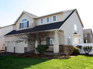 2703 N Holladay Dr, Cornelius, OR 97113