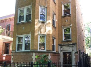 6630 N Newgard Ave #3, Chicago, IL 60626