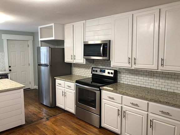 4th image of 1205 W Wright St