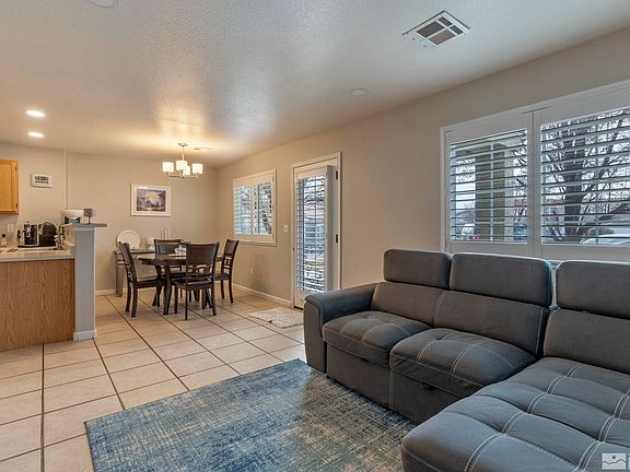2nd image of 5655 El Paseo Dr APT 101