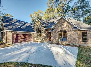 1921 Rollingwood Dr, Huntsville, TX 77340