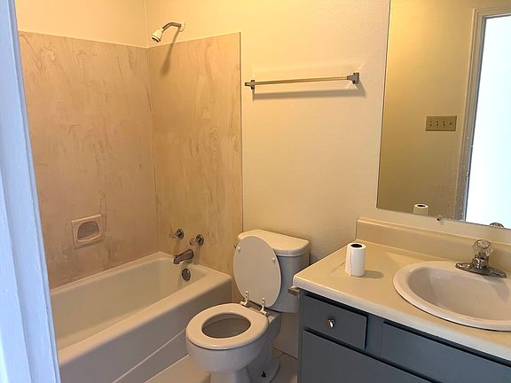 5th image of 8115-8117 Starwood Ct