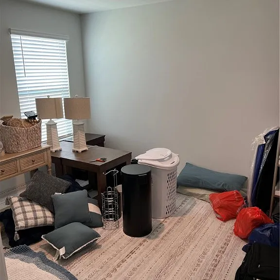 200 Elizabeth Dr — Photo 4