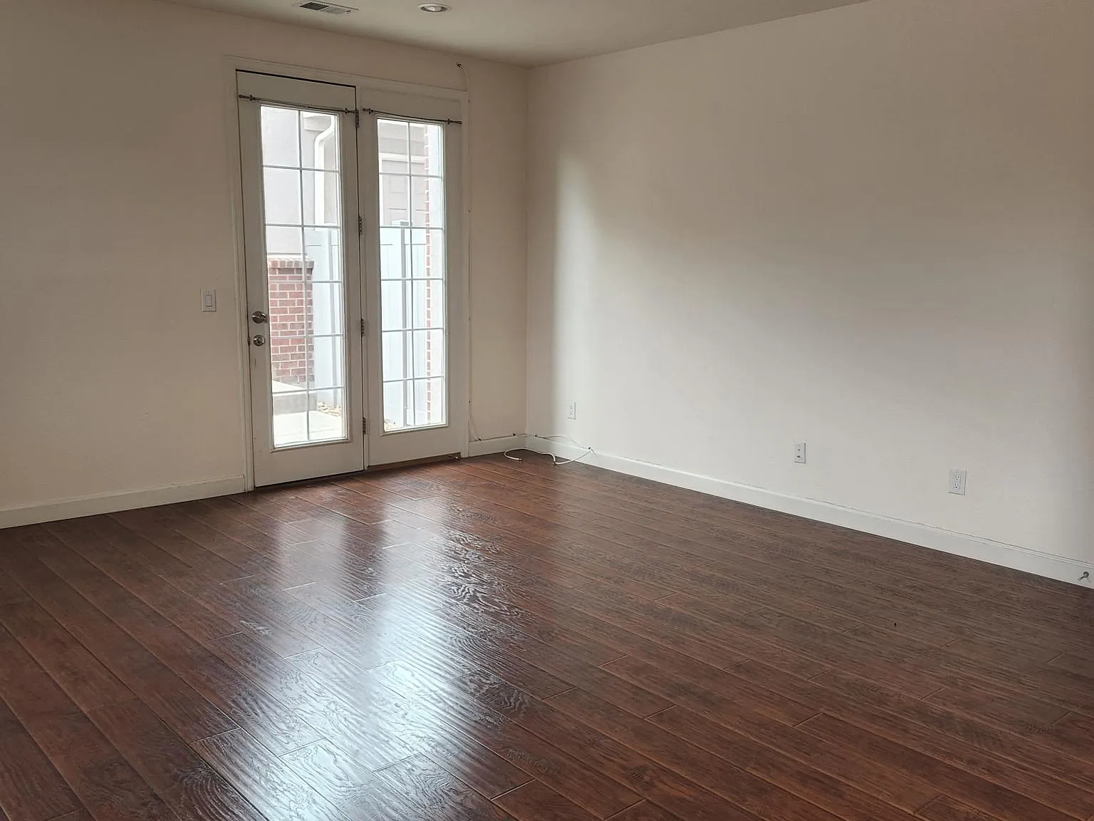 3 bed, 2.5 bath, 1824 sqft, $2,650 — Photo 4
