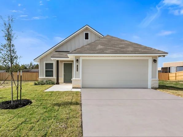 1215 High St, Navasota, TX 77868