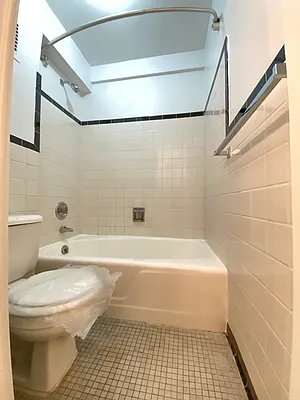 Rented by Bond New York | media 10