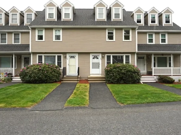 53 Merrimack Meadows Ln #53, Tewksbury, MA 01876