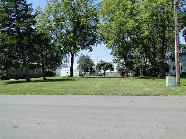 2nd image of 1720 S Dodgion Ave