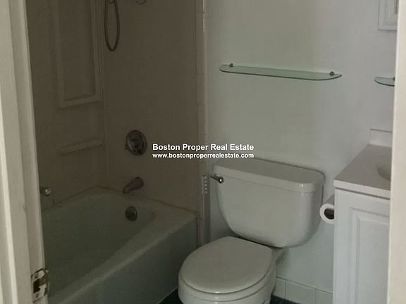 23 Cortes St. #9 Boston - Bay Village Unit Photo 5