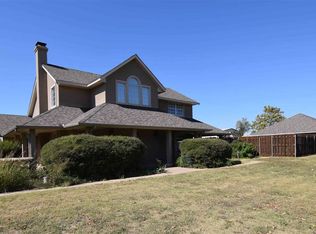 8709 NW Stoney Point Rd, Lawton, OK 73507