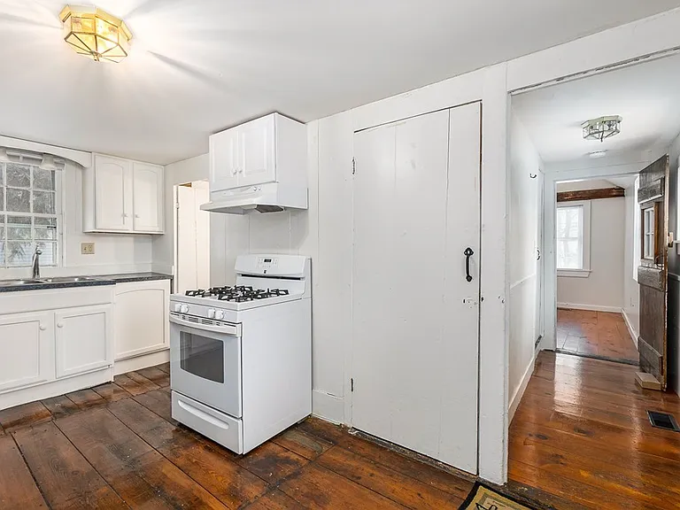 25 Elm St #0 — Photo 4
