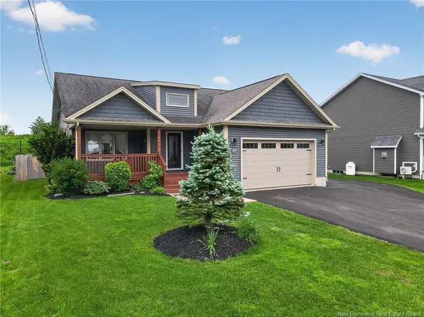 29 Warner St, Moncton, NB E1A 5T3