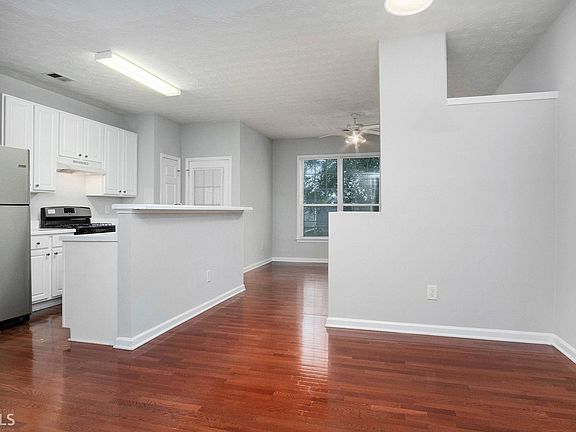 5th image of 133 Haven Oak Way
