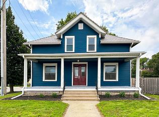 460 S 7th St, Council Bluffs, IA 51501