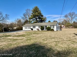 2133 Sandra Dr, Knoxville, TN 37918