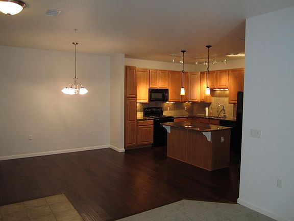 Dining Room - Kitchen