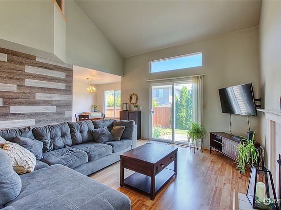 4th image of 9506 2nd Street SE #2