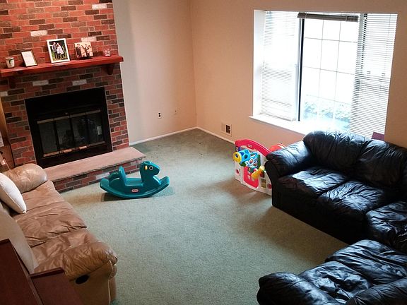 3rd image of 7 Westlake Ct