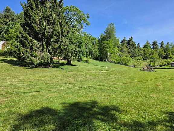 2nd image of 4316 Flat Top Rd