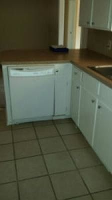 4th image of 4808 Sullivan St