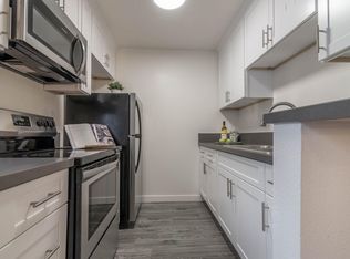 526 Ardmore, Los Angeles, CA 90020