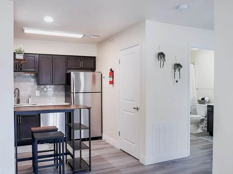 Fountain Park Apartments | Specials Available — Photo 25