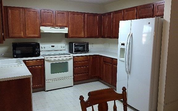 4th image of 5010 Riverview Ave