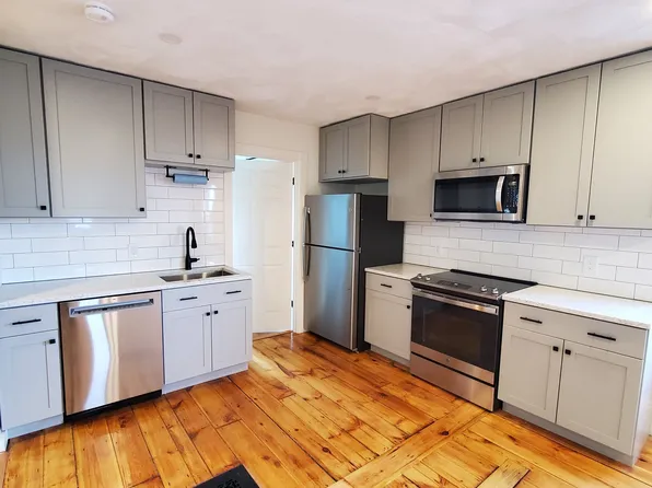 68 Highland Ave #A, Salem, MA 01970