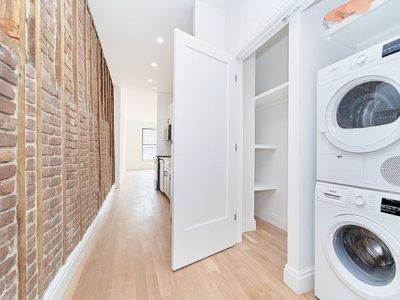 4th image of 42 Market St #3A