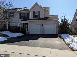 939 Graystone Cir, Northampton, PA 18067