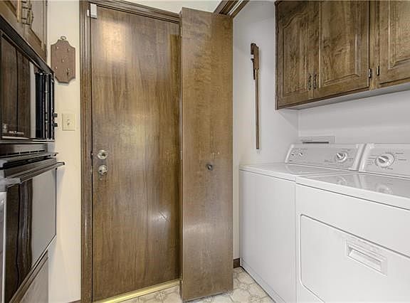 4th image of 26 Woodbridge Ln