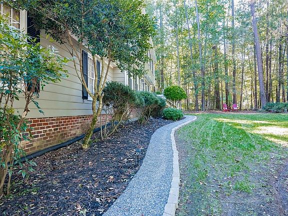 3rd image of 5209 Eastbranch Dr