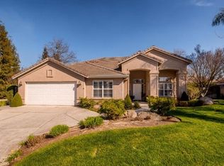 5625 W River Bottom Ave, Fresno, CA 93722