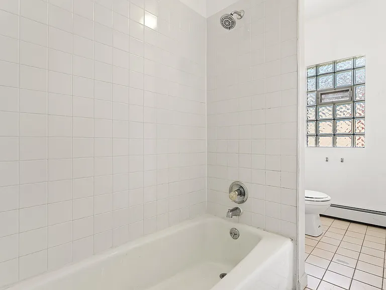 2051 E 72nd Pl — Photo 11
