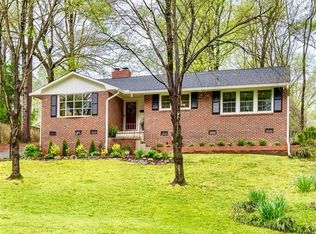 115 Hollyday Ct, Charlotte, NC 28210