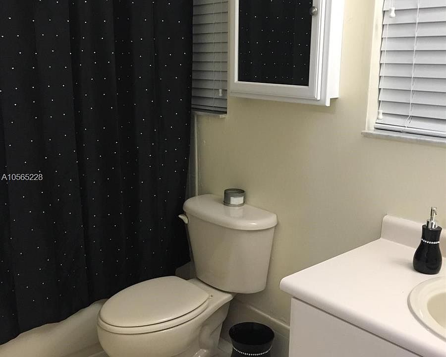 1st image of 7363 NW 173rd Dr