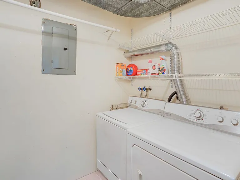 125 Stringham Rd #28 — Photo 14