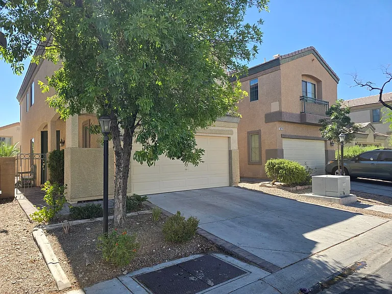 8300 Apple Spice St — Photo 8