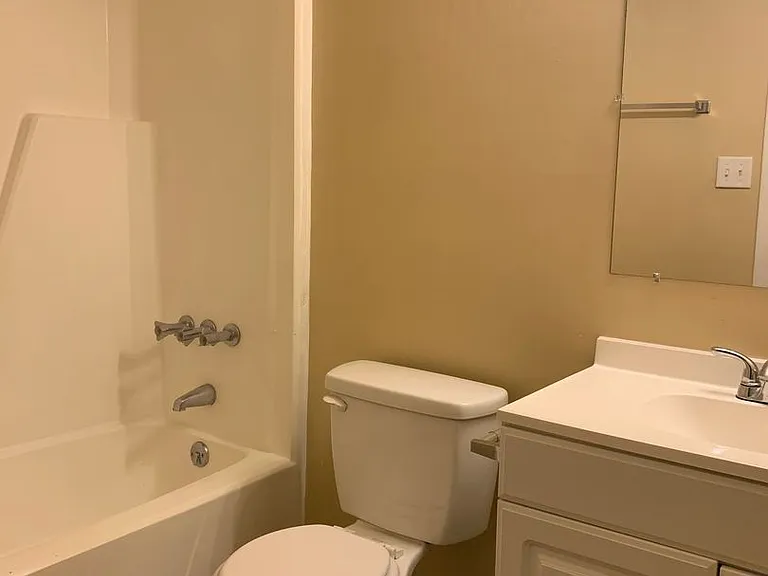 131 Cherokee Cir — Photo 9