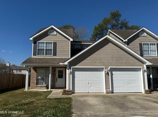 4709 Gibson Rd, Ocean Springs, MS 39564