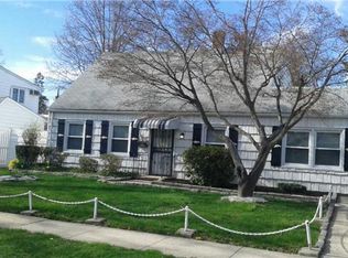 59 Sugar Maple Rd, Levittown, NY 11756