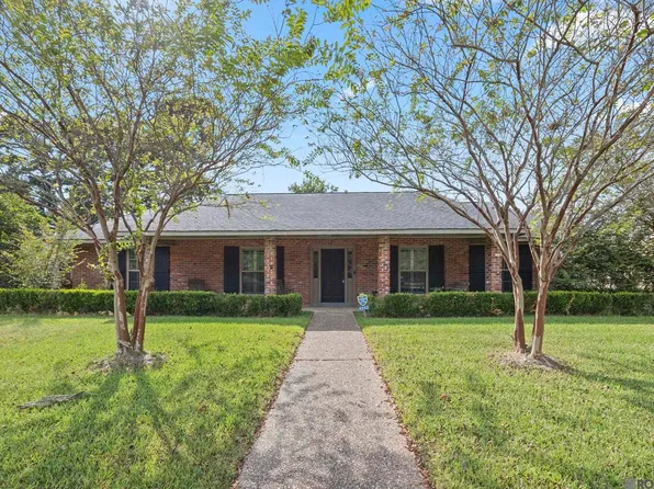 4242 Pine Park Dr, Baton Rouge, LA 70809